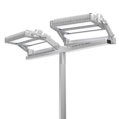 Praktyczne oświetlenie stadionowe LED o mocy 960 W, odporne na korozję, 151 lm / W lumenów